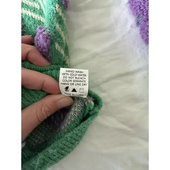 Green Purple Floral Knit Pullover Cottagecore Women's Sweater S/M - Picture 7 of 10